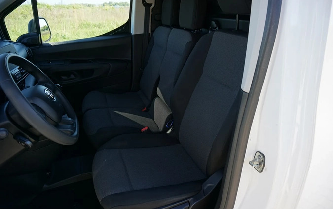 Toyota Proace City cena 46371 przebieg: 143533, rok produkcji 2020 z Uniejów małe 497